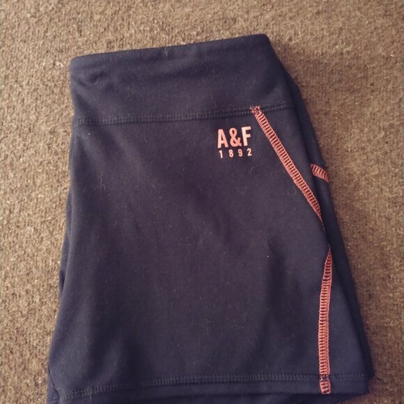 Abercrombie & Fitch short exercise shorts size S - Picture 8 of 9
